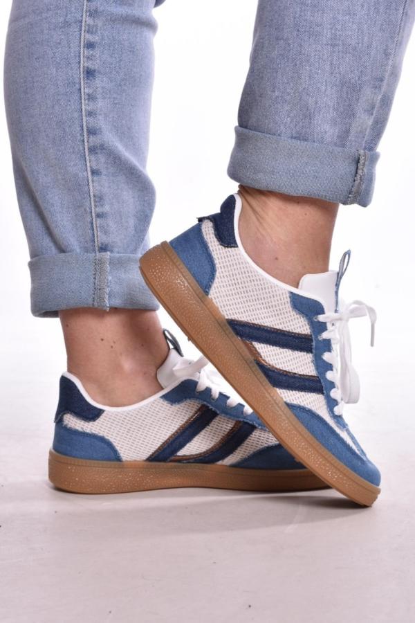 Sneaker Sam