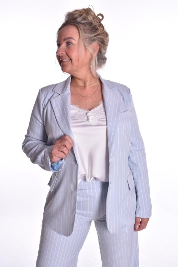 Blazer Lina